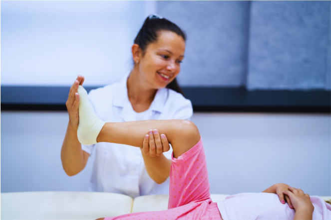 Beneficios y tratamientos de fisioterapia infantil  