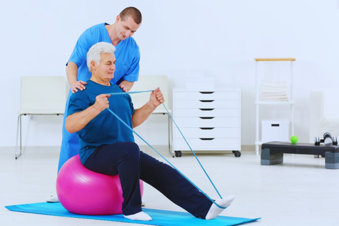 La fisioterapia manual permite recuperar y mejorar el movimiento  