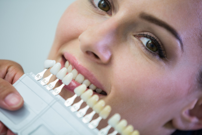 Los implantes dentales ofrecen soluciones duraderas seguras y adaptadas a cada paciente