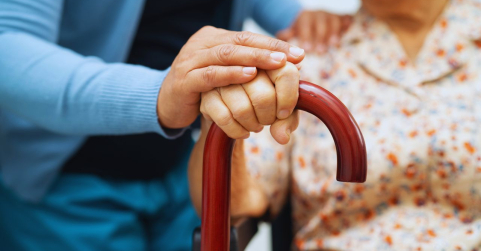 Actividades esenciales en residencias que mejoran la calidad de vida de mayores  