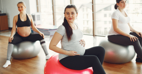 Cursos de preparación para el parto y su importancia para los futuros padres