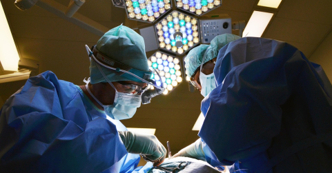 La importancia de los seguros médicos y de vida en el entorno laboral